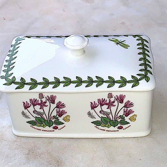 BOTANIC GARDEN BY PORTMEIRION BOX WITH LID RECTANGULAR NEW PANCYS BUTTERFLYS - Picture 7 of 12